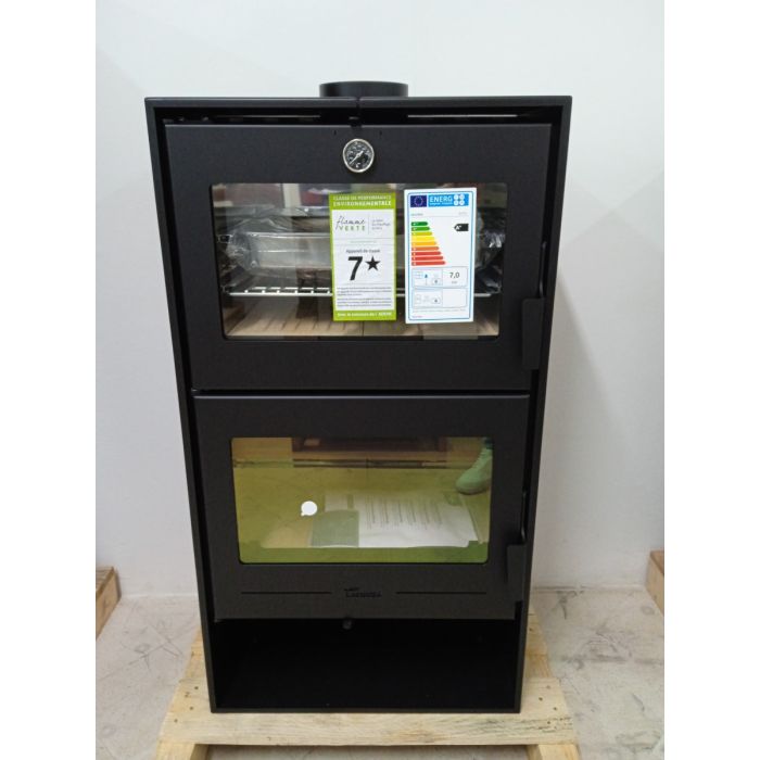 Stufa a legna con forno Lacunza modello Altea